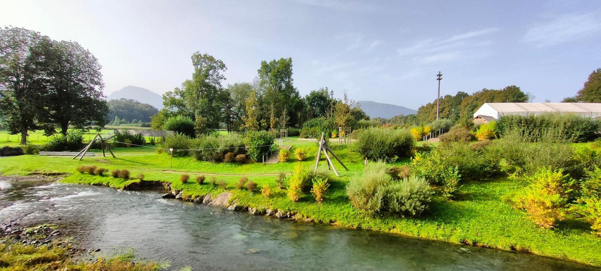 Meuble De Tourisme Au Coeur Du Village A Aramits , Haut Bearn Bagian luar foto